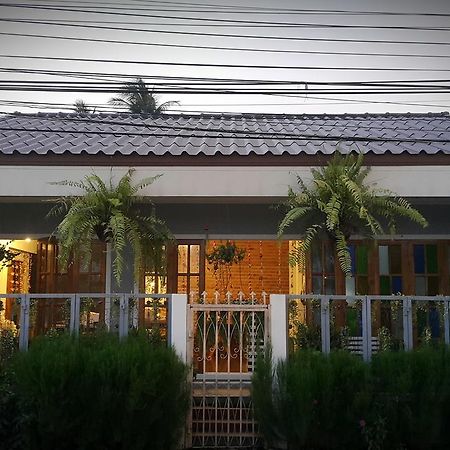 Ban Ing Yom Bed&Breakfast Sukhothai Ngoại thất bức ảnh